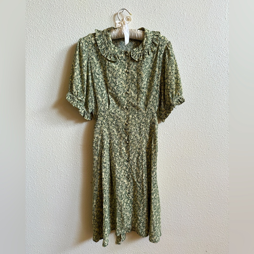 Doen dress - size small